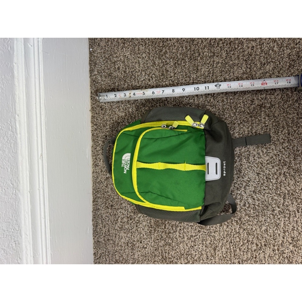 North Face Sprout Mini Backpack Green School Hike Travel Straps Pouch Zip - Picture 10 of 10